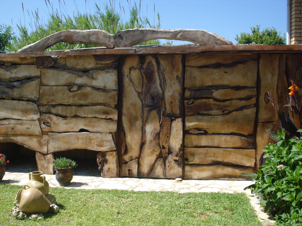 Iron House Apartamento Agios Georgios  Exterior foto